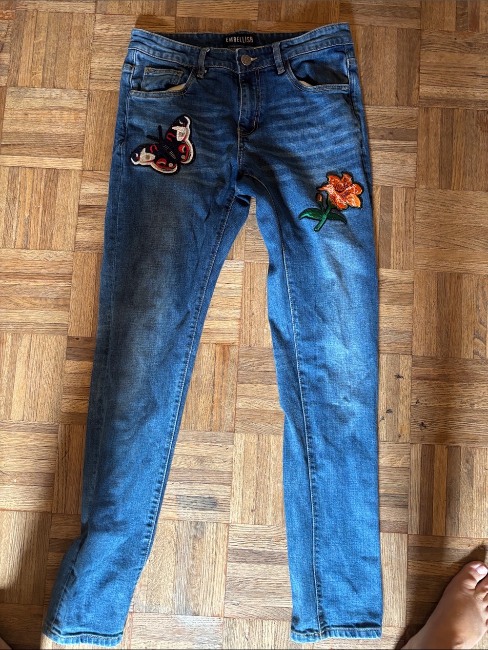 Embellish Blue Skinny Jeans with Floral & Butterfly Embroidery 32X 32